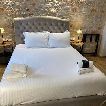Terra Di Pietra Exclusive Suites & Apartments Areopoli Exterior photo