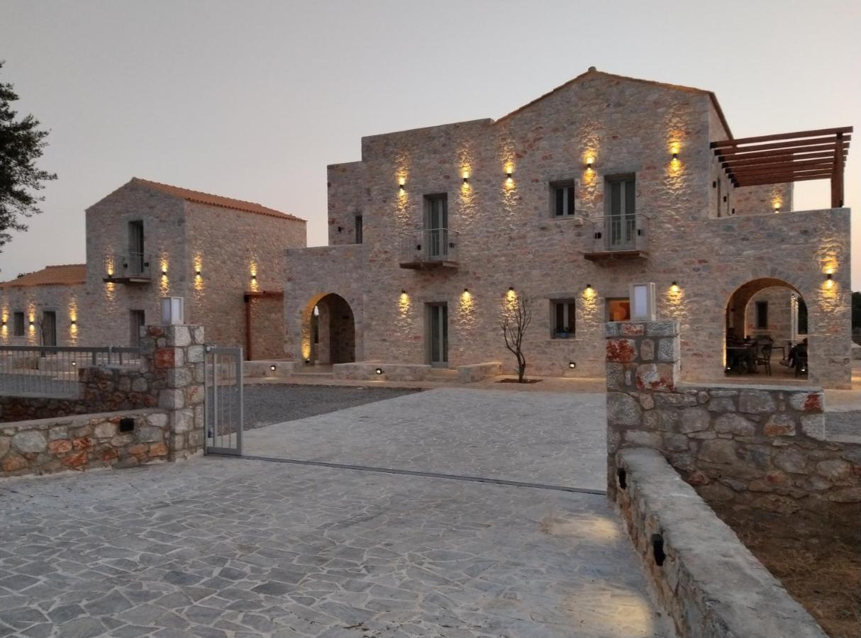 Terra Di Pietra Exclusive Suites & Apartments Areopoli Exterior photo