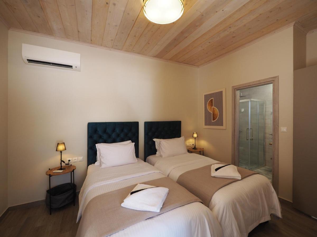 Terra Di Pietra Exclusive Suites & Apartments Areopoli Exterior photo