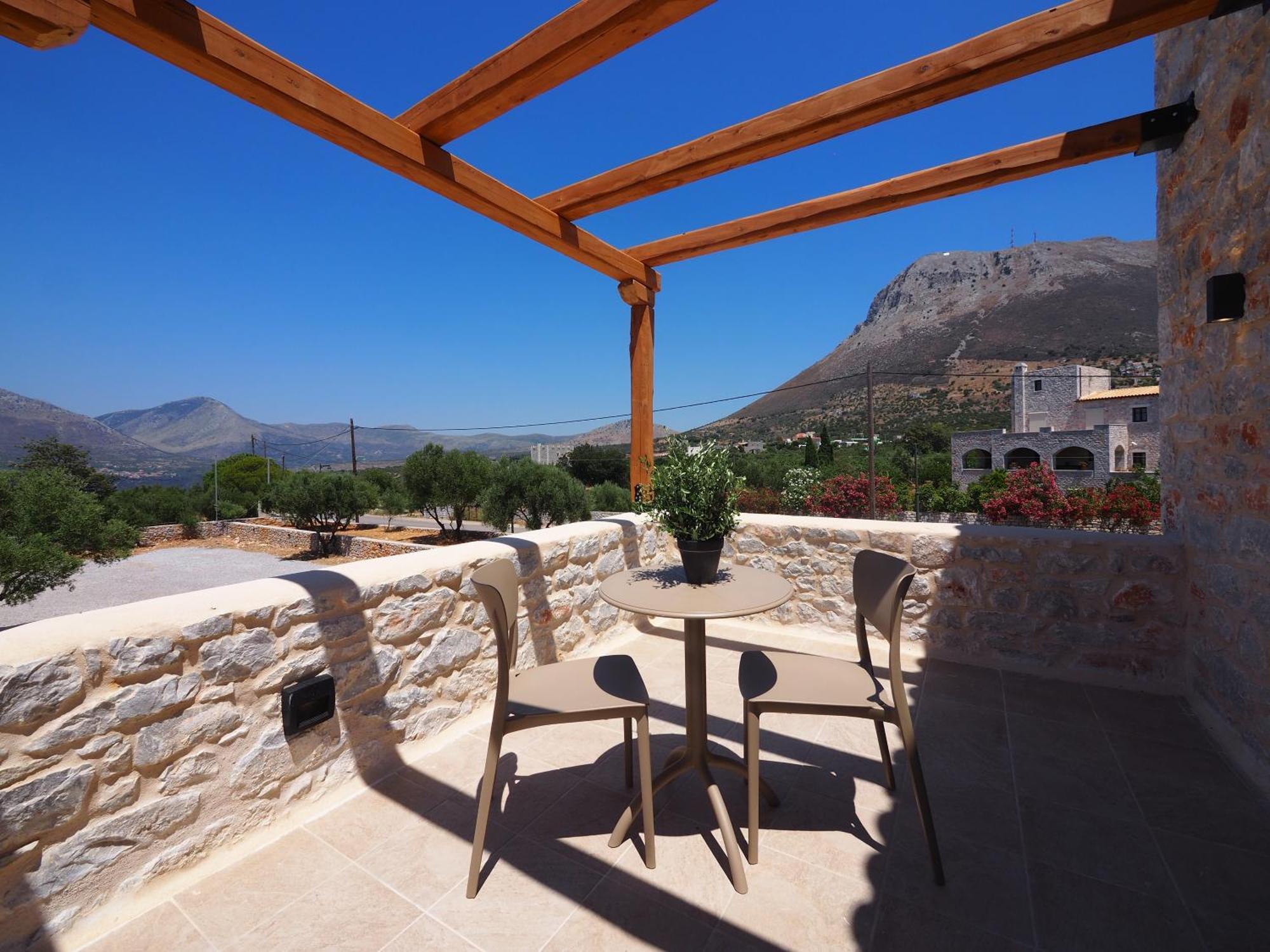 Terra Di Pietra Exclusive Suites & Apartments Areopoli Exterior photo