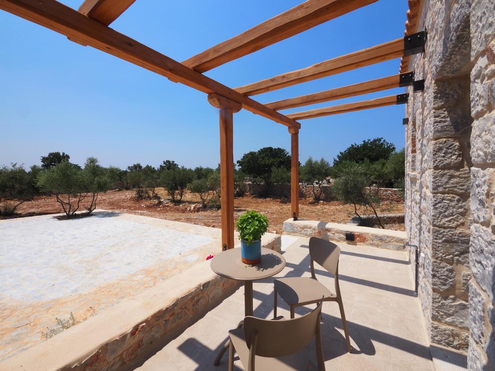 Terra Di Pietra Exclusive Suites & Apartments Areopoli Exterior photo